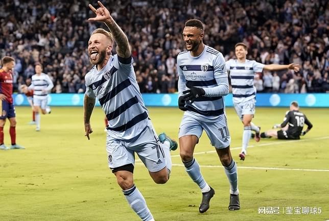 众带来了更 众带来了更