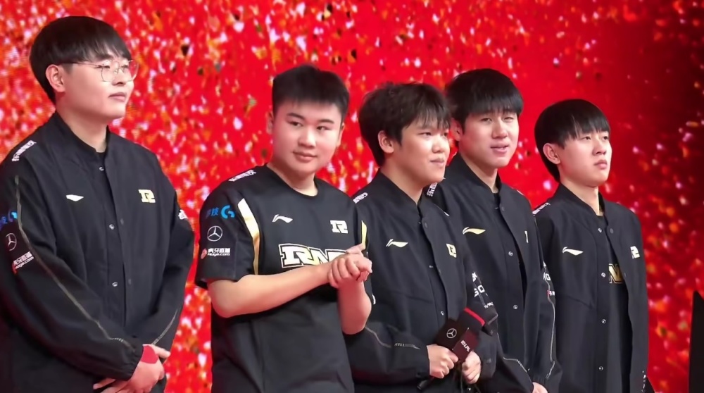 立即引发全 立即引发全