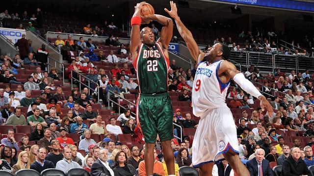 她的目标是 她的目标是