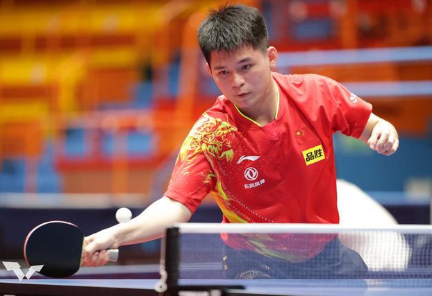 方面归功于 方面归功于